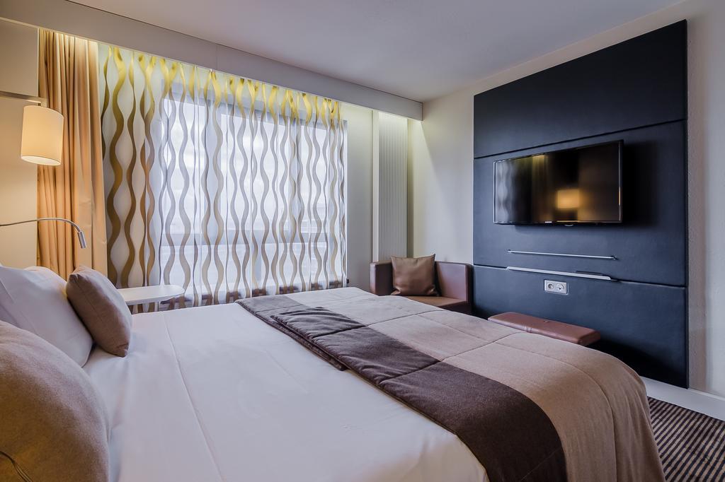 Mercure Cergy Pontoise Centre Exterior foto